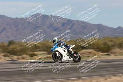 media/Jan-18-2026-CVMA (Sun) [[519f600f45]]/Race 16-Formula Middleweight/